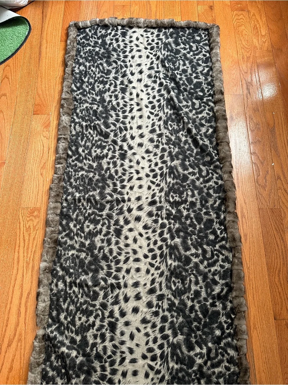 La Fiorentina Real Rex Rabbit Fur Trim Animal Print Wrap Shawl Scarf 26